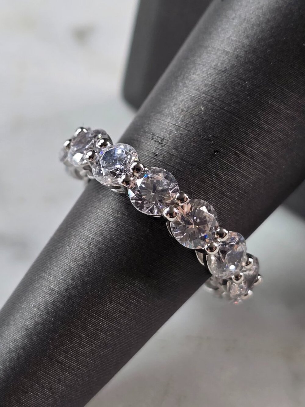 Womens Vintage Estate Sterling Silver Modernist CZ Eternity Ring 5.8g E3243
